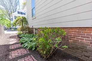39 Chauncey St, Portsmouth, NH 03801 - Photo 13