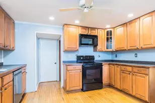 39 Chauncey St, Portsmouth, NH 03801 - Photo 15