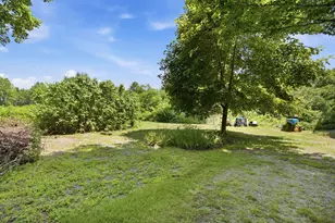131 Waterloo St, Warner, NH 03278 - Photo 27