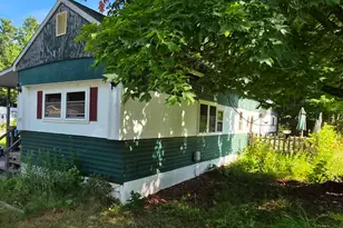 21 Quinn St, Tilton, NH 03276 - Photo 1