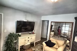123 Watts St, Manchester, NH 03104 - Photo 21