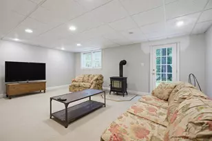 4 Hampshire Hills Dr, Bow, NH 03304 - Photo 41