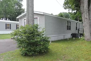 33 Skyline Dr, Concord, NH 03301 - Photo 3