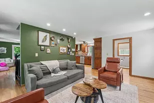 122 Fordway Extension, Derry, NH 03038 - Photo 9