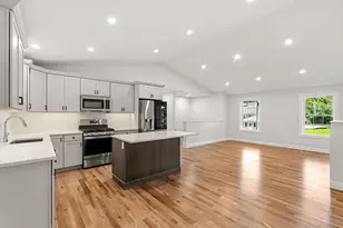 15 Bartlett St, Epping, NH 03042 - Photo 9