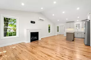 15 Bartlett St, Epping, NH 03042 - Photo 3