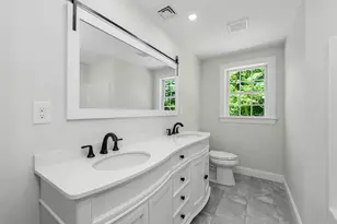 60 Walnut Hill Rd, Derry, NH 03038 - Photo 11