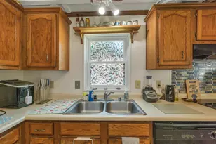 82 Gooseberry Cir, Rochester, NH 03867 - Photo 17
