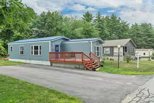 82 Gooseberry Cir, Rochester, NH 03867 - Photo 3