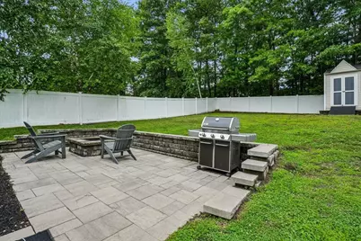 325 Wellington Hill Road, Manchester, NH 03104 - Photo 31