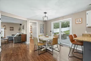 325 Wellington Hill Rd, Manchester, NH 03104 - Photo 11