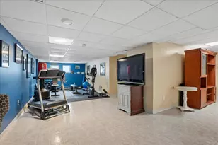 325 Wellington Hill Rd, Manchester, NH 03104 - Photo 29
