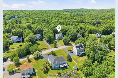 9 Hawk Drive, Salem, NH 03079 - Photo 11