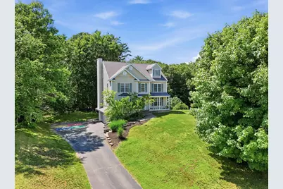 9 Hawk Drive, Salem, NH 03079 - Photo 3