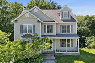 9 Hawk Dr, Salem, NH 03079 - Photo 1