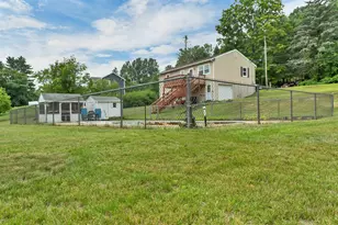 185 Summit St, Franklin, NH 03235 - Photo 5