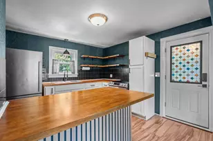 18 Warren Ave, Goffstown, NH 03045 - Photo 9