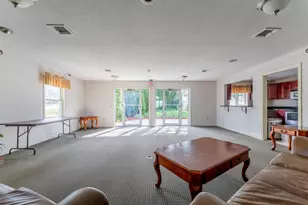 106 Eastern Ave, Manchester, NH 03104 - Photo 19