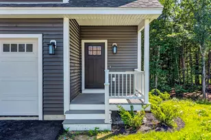 14 Porch Lgt Dr, Dover, NH 03820 - Photo 5