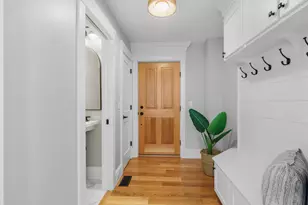 6 Dearborn St, Portsmouth, NH 03801 - Photo 3