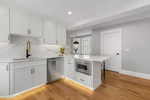 6 Dearborn St, Portsmouth, NH 03801 - Photo 9