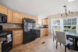 20 Black Forest Rd, North Hampton, NH 03862 - Photo 5