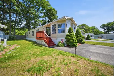 20 Black Forest Road, North Hampton, NH 03862 - Photo 1