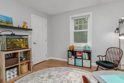 68 Benjamin Street, Manchester, NH 03109 - Photo 17