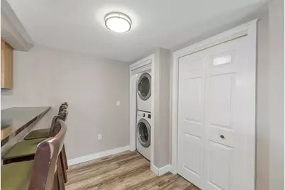 273 Maplewood Avenue #3, Portsmouth, NH 03801 - Photo 13