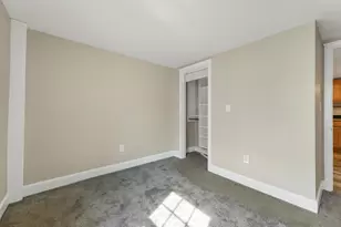 273 Maplewood Ave, Portsmouth, NH 03801 - Photo 23