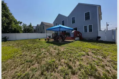 211 W Mitchell Street, Manchester, NH 03103 - Photo 3