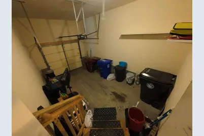 211 W Mitchell Street, Manchester, NH 03103 - Photo 21