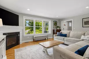 4 Betty Ln, Stratham, NH 03885 - Photo 5