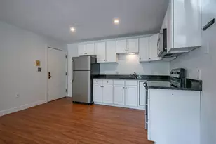 7 Autumn Leaf Dr, Nashua, NH 03060 - Photo 5