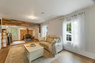 180 E Main St, Hampstead, NH 03826 - Photo 9