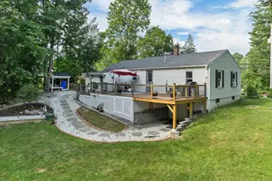 180 E Main St, Hampstead, NH 03826 - Photo 5