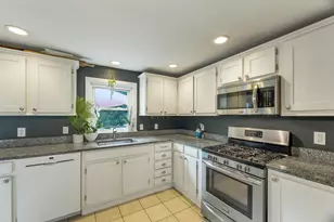 180 E Main St, Hampstead, NH 03826 - Photo 13