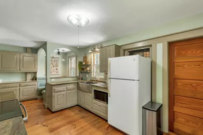 23 West Main Street, Newton, NH 03859 - Photo 15