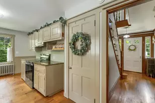 23 W Main St, Newton, NH 03859 - Photo 23