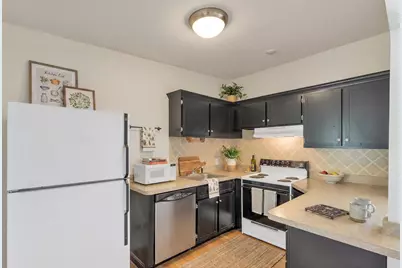 41 Treetop Circle #32, Laconia, NH 03246 - Photo 5