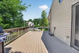 5 Richardson Dr, Derry, NH 03038 - Photo 7