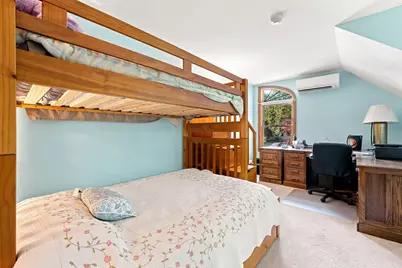 674 Elm Street #Unit 10, Laconia, NH 03246 - Photo 17