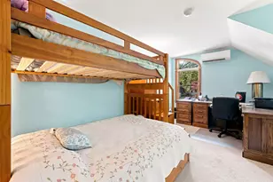 674 Elm St, Laconia, NH 03246 - Photo 17