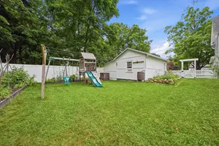15 Crosby St, Milford, NH 03055 - Photo 47