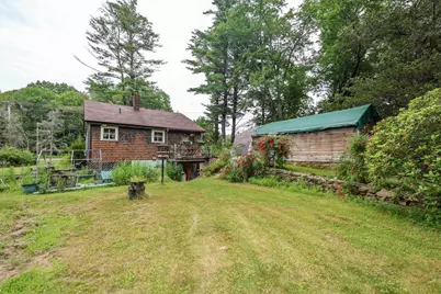 283 Hampstead Road, Derry, NH 03038 - Photo 9