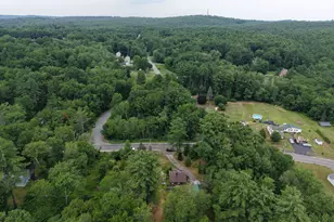 283 Hampstead Rd, Derry, NH 03038 - Photo 57