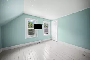 13 Crescent St, Farmington, NH 03835 - Photo 17
