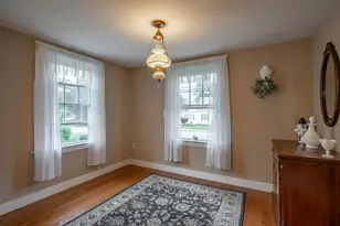 21 Charlotte Ave, Nashua, NH 03064 - Photo 13