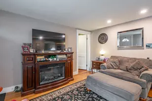 21 Charlotte Ave, Nashua, NH 03064 - Photo 15