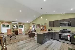 3 Carver St, Franklin, NH 03235 - Photo 5